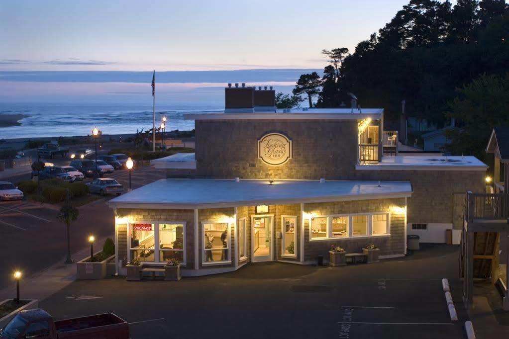 Looking Glass Inn Lincoln City Bagian luar foto